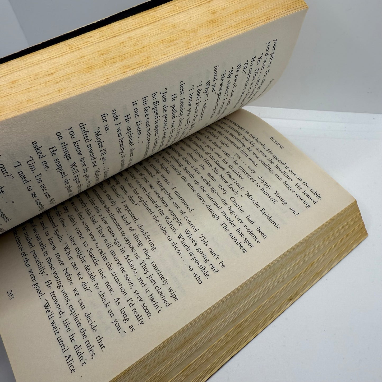 Twilight: Eclipse Book