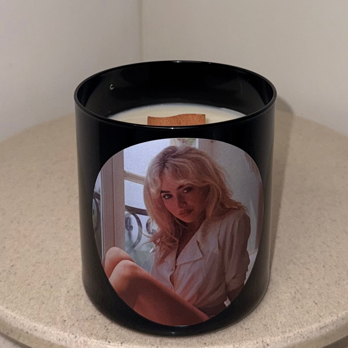 Sabrina Carpenter Inspired Candle (450g)