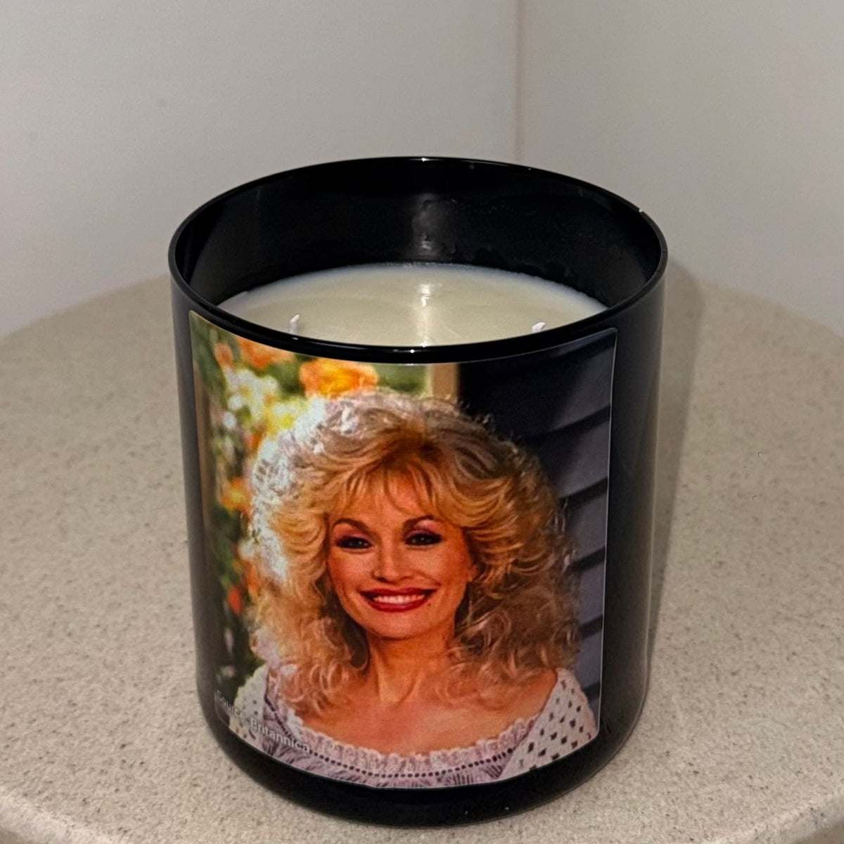 Dolly Parton Inspired Candle (450g)