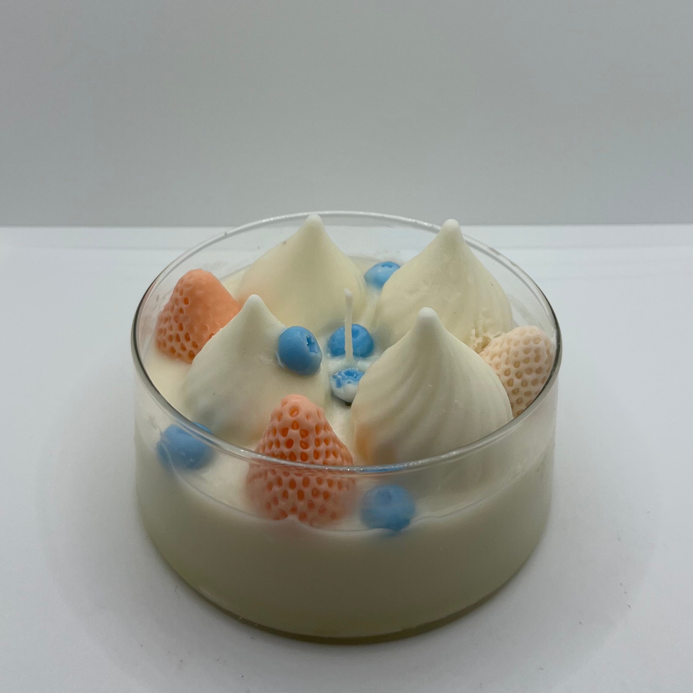 Pavlova Candle