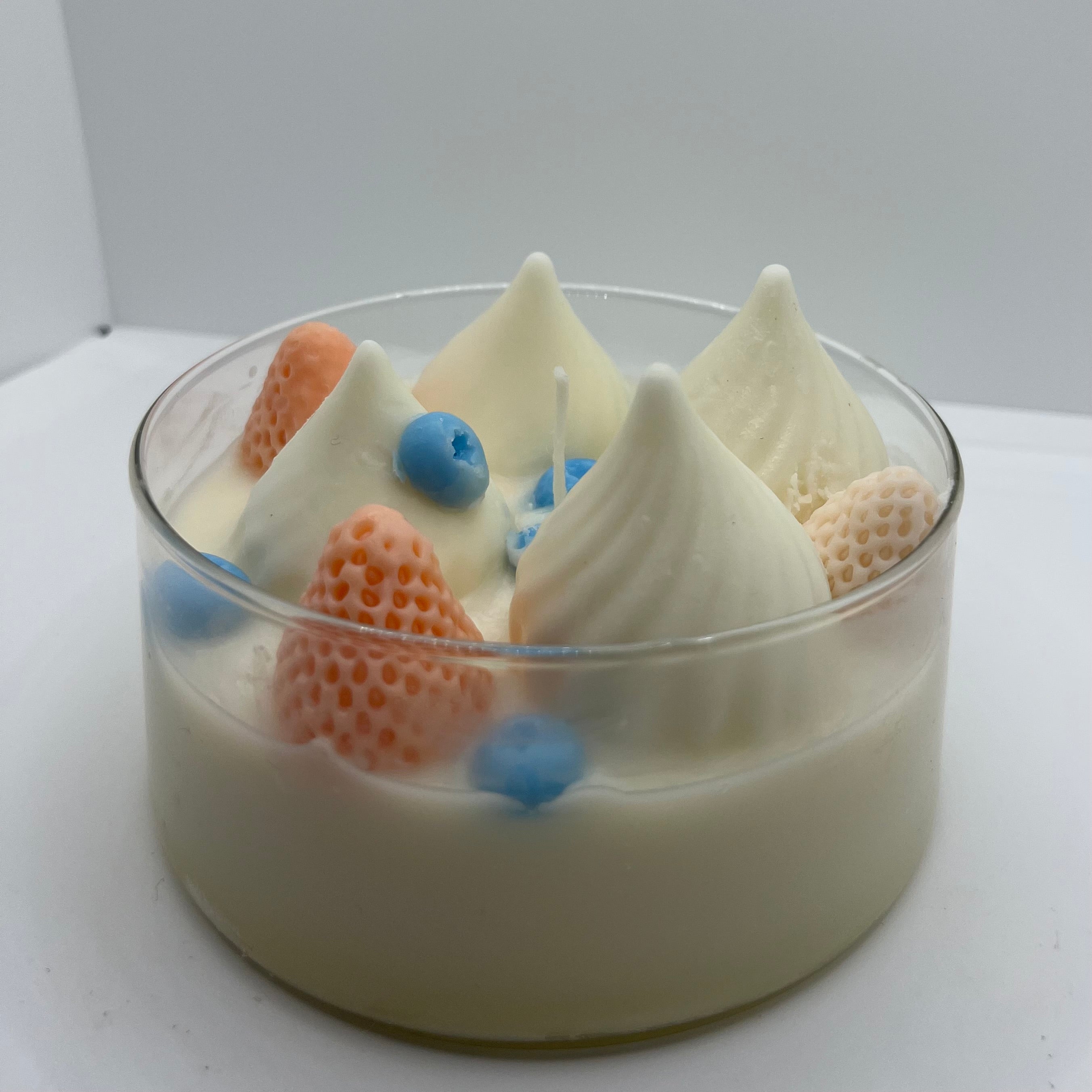 Pavlova Candle