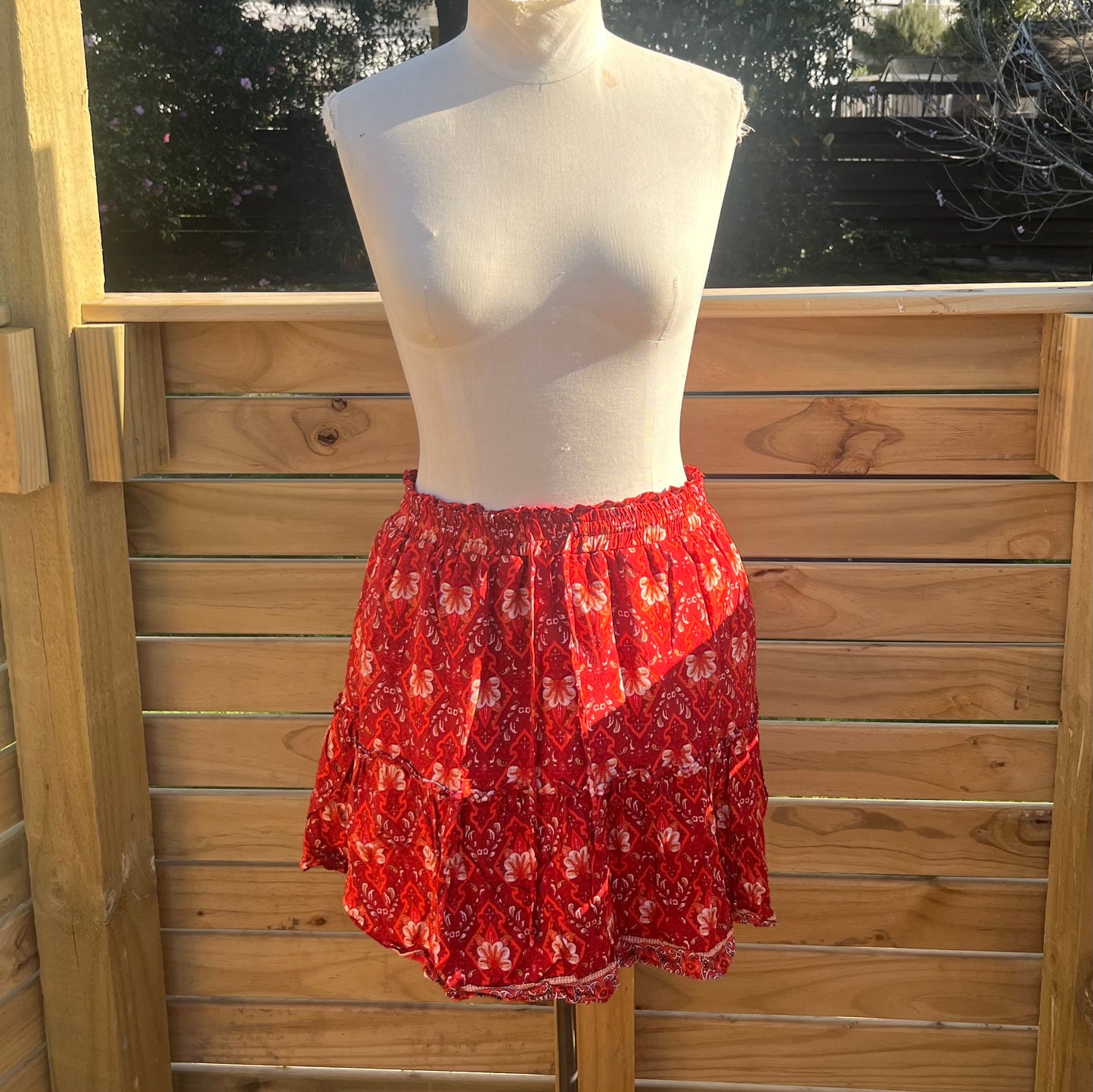 Red High Waist Boho Print Frill Hem Short Skater Skirt