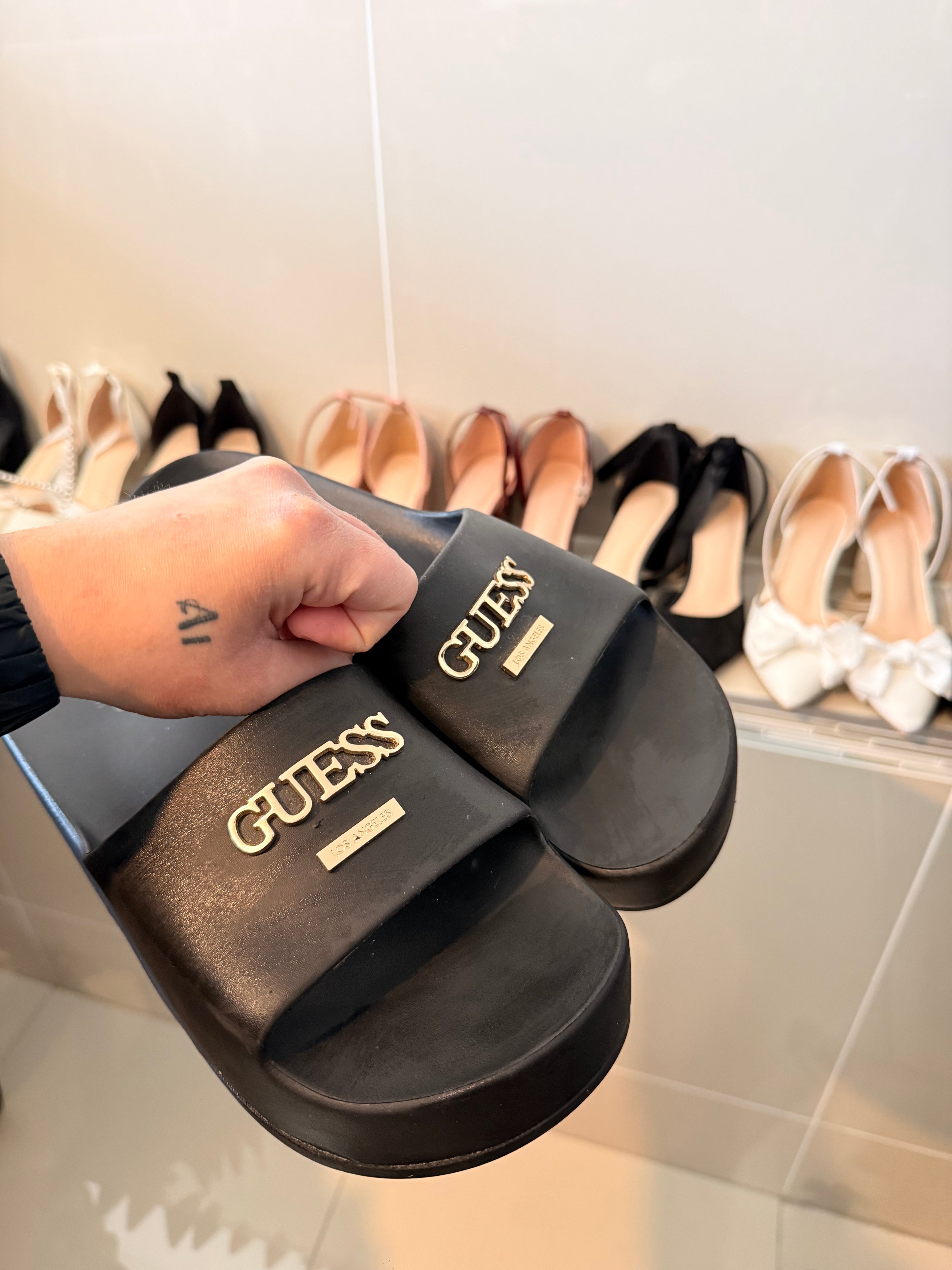 Guess Slides