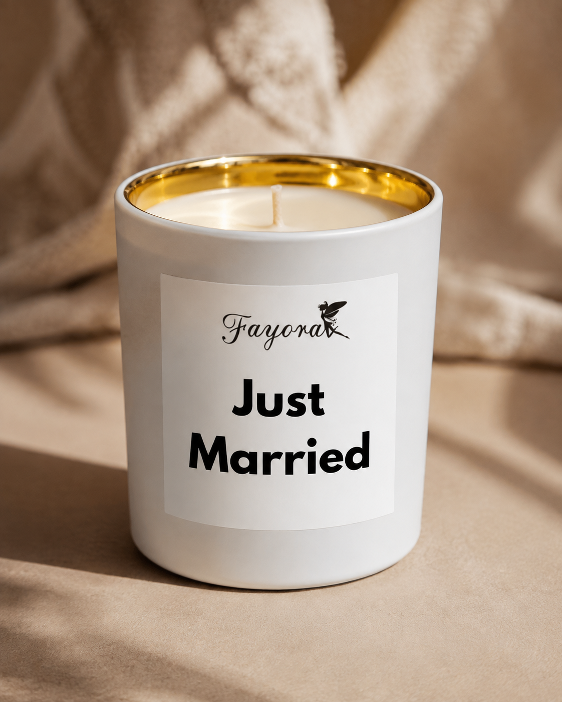 Just Married Candle  (400ml)